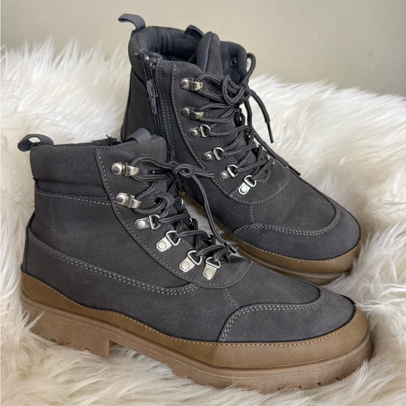 BGAUDI Other - BGAUDI Big Boys Size 6 Gray Ankle Boots Shoes